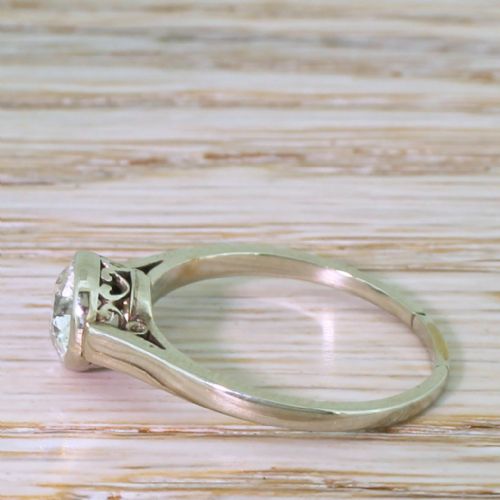 fig 2. Art Deco 1.05 Carat Old Cut Diamond Engagement Ring, circa 1930
