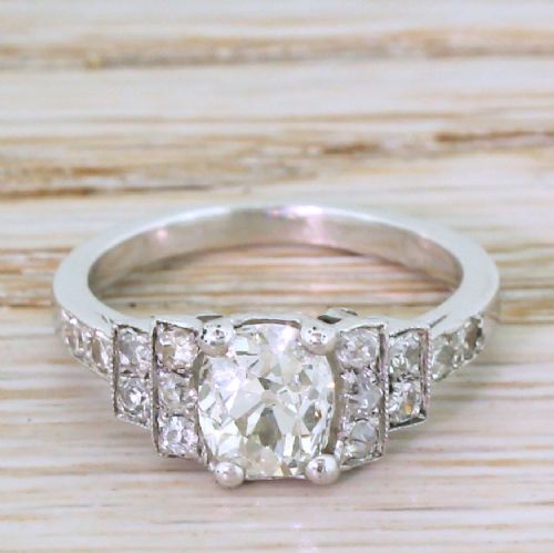 fig 1. Art Deco 1.23 Carat Old Cut Diamond Engagement Ring, circa 1930
