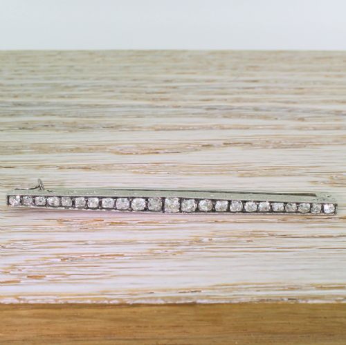 ART DECO 225 CARAT OLD CUT DIAMOND PIN BROOCH CIRCA 1930 - ADDITIONAL PHOTO 1