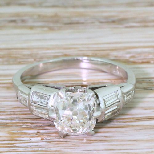 fig 1. Art Deco 1.57 Carat Old Mine Cut Diamond Engagement Ring, circa 1920

