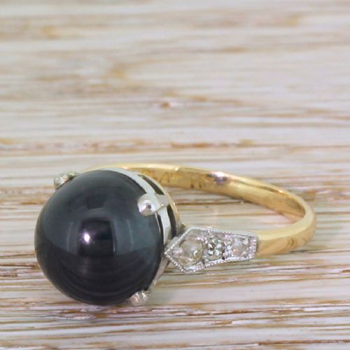Art Deco 5.14 Carat Cabochon Sapphire Solitaire Ring, Circa 1925
