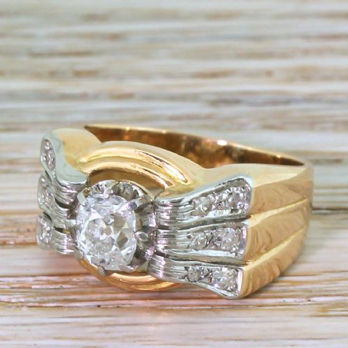 Art Deco 0.98 Carat Old Mine Cut Diamond Ring, French, Circa 1925
