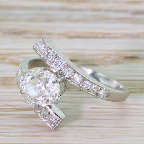 Art Deco 1.36 Carat Old Mine Cut Diamond Engagement Ring, Circa 1920
