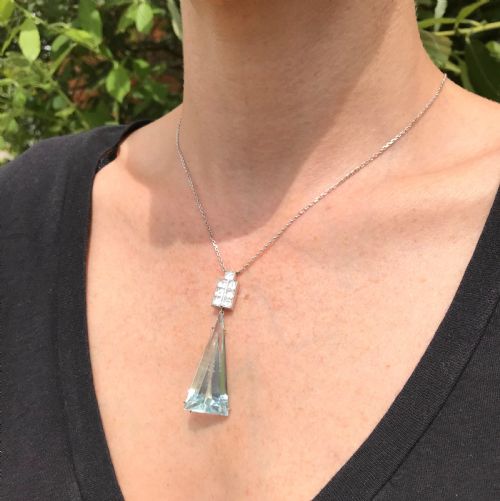 fig 1. Art Deco Aquamarine & Carré Cut Diamond Necklace, circa 1925
