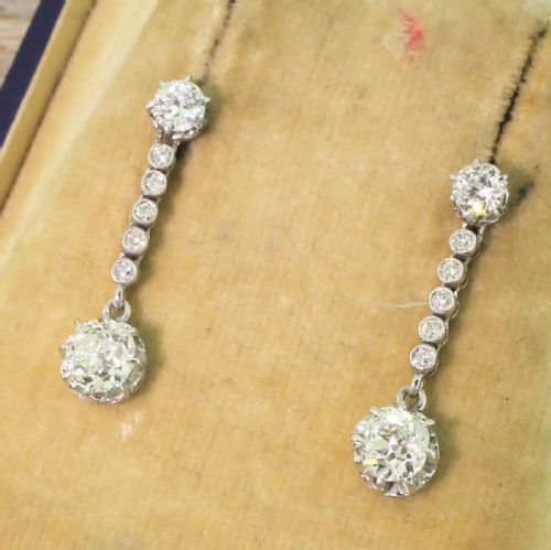 Art Deco 1.78 Carat Old Cut Diamond Drop Earrings, Circa 1940