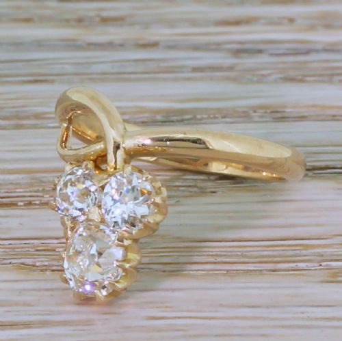 Edwardian 1.52 Carat Triple Diamond Ring, Circa 1910