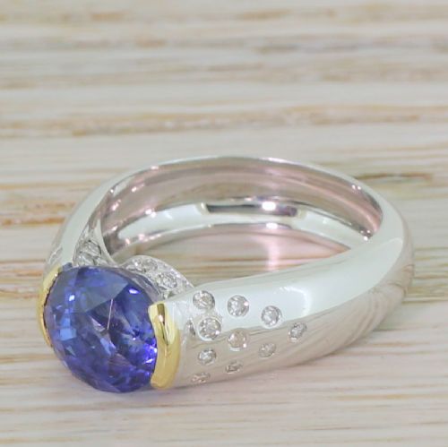 Late 20th Century 3.58 Carat Sapphire Solitaire Ring, French