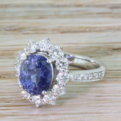 Late 20th Century 3.42 Carat Natural Sapphire & Diamond Cluster Ring