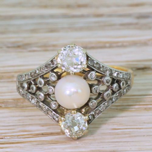 fig 1. Edwardian Pearl & Old Cut Diamond Ring, circa 1910