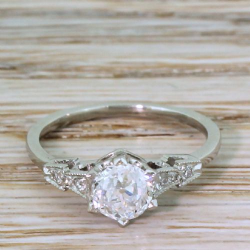 fig 1. Art Deco 0.90 Carat Old Cut Diamond Engagement Ring, circa 1920