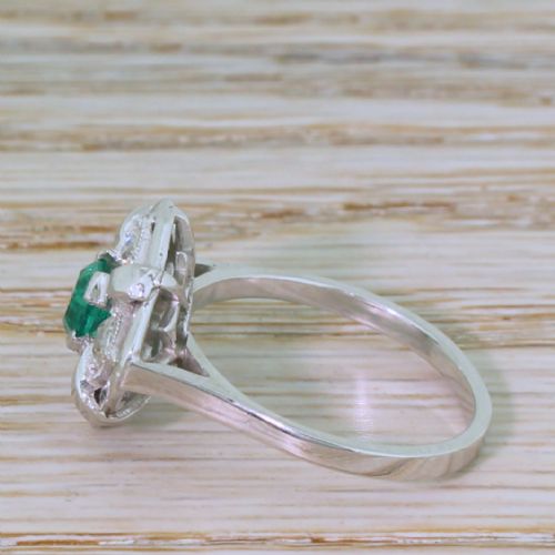 fig 2. Art Deco 0.41 Carat Emerald & 0.42 Carat Diamond Ring, circa 1935