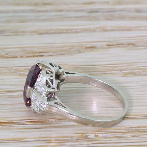 fig 2. Art Deco 3.00 Carat Purple Sapphire & Diamond Ring, circa 1930
