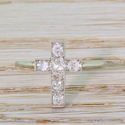 fig 1. Art Deco 0.55 Carat Old Cut Diamond Cross Ring, circa 1940