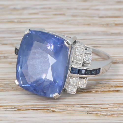 Mid Century 14.19 Carat Natural Ceylon Sapphire Ring, Circa 1955