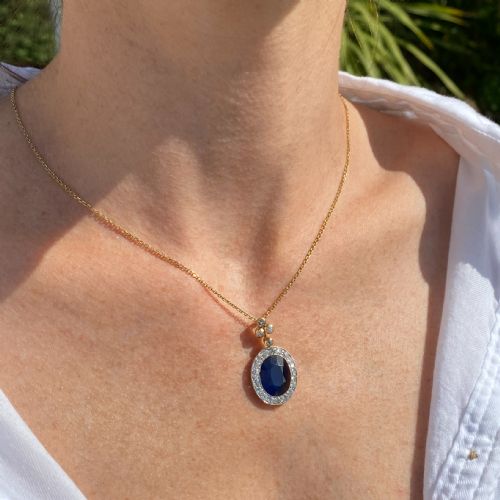 fig 1. Art Deco 4.60 Carat Sapphire & 1.30 Carat Old Cut Diamond Pendant, circa 1930