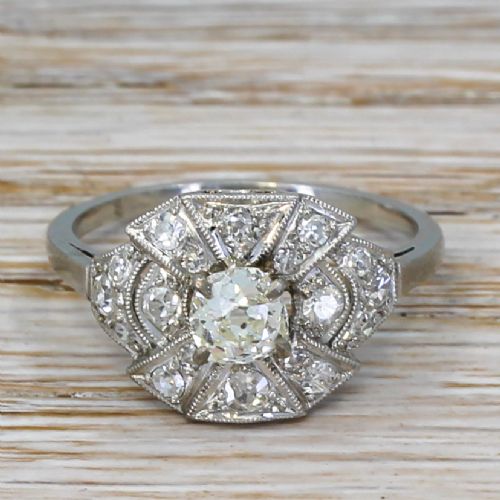 fig 1. Art Deco 0.92 Carat Old Cut Diamond Cluster Ring, circa 1925