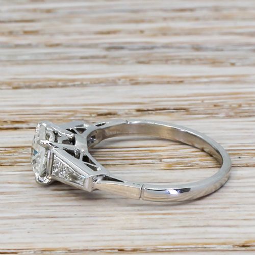 fig 2. Art Deco 0.94 Carat Old Cut Diamond Engagement Ring, circa 1935