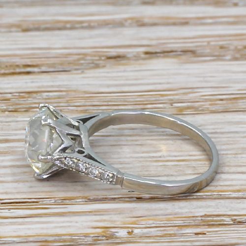fig 2. Art Deco 2.43 Carat Old Cut Diamond Engagement Ring, circa 1920