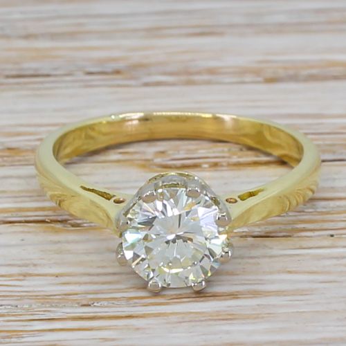fig 1. Late 20th Century 1.25 Carat Round Brilliant Cut Diamond Engagement Ring