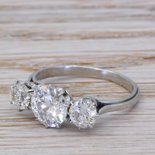 Art Deco 1.96 Carat Old Cut Diamond Trilogy Ring, Circa 1935