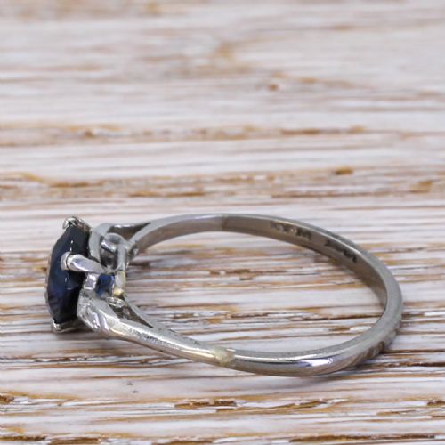 fig 2. Art Deco 2.01 Carat Natural Sapphire Solitaire Ring, circa 1920