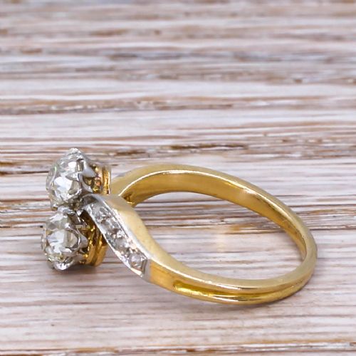 fig 2. Edwardian 0.85 Carat Old Cut Diamond Crossover Ring, circa 1910