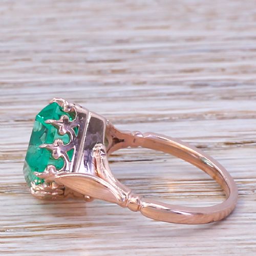 fig 2. Victorian 5.68 Carat Insignificant Oil Colombian Emerald Solitaire Ring, circa 1900