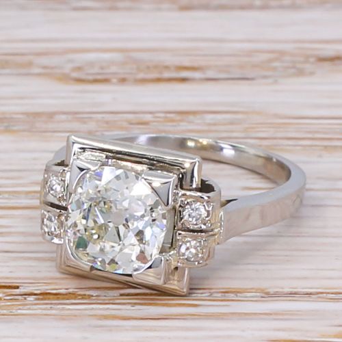 Art Deco 1.85 Carat Old Cut Diamond Solitaire Ring, Circa 1925