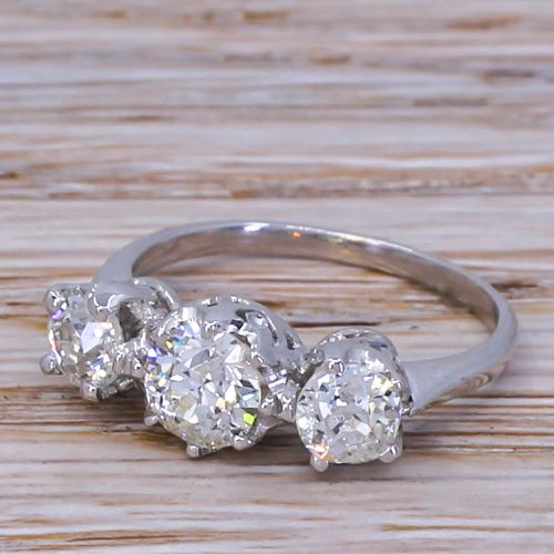 Art Deco 1.56 Carat Old Cut Diamond Trilogy Ring, Circa 1925