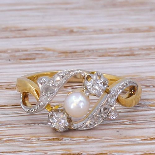 fig 1. Art Nouveau Pearl & Diamond Crossover Ring, circa 1905