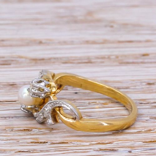 fig 2. Art Nouveau Pearl & Diamond Crossover Ring, circa 1905