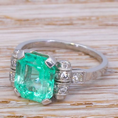 Art Deco 2.38 Carat Colombian Emerald Solitaire Ring, Circa 1920