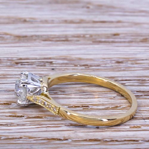 fig 2. Art Deco 0.86 Carat Old Cut Diamond Engagement Ring, circa 1920