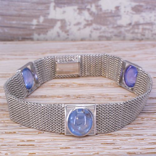 Mid Century 19.50 Carat Natural Ceylon Sapphire Bracelet, Circa 1960