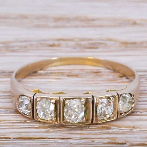 fig 1. Art Deco 1.00 Carat Old Cut Diamond Five Stone Ring, circa 1915