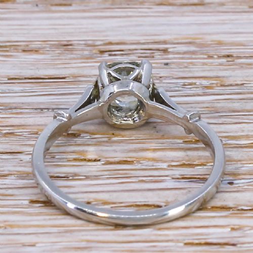 fig 3. Art Deco 1.22 Carat Old Cut Diamond Engagement Ring, circa 1920
