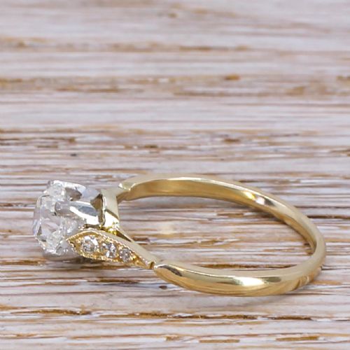 fig 2. Art Deco 0.75 Carat Old Oval Cut Diamond Engagement Ring, circa 1930