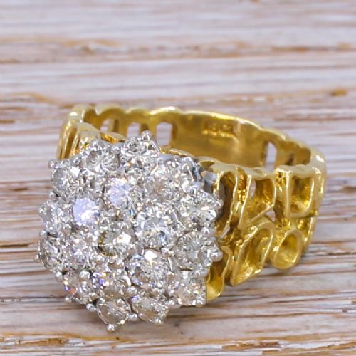 Mid Century 1.52 Carat Round Brilliant Cut Diamond Cluster Ring, Circa 1965