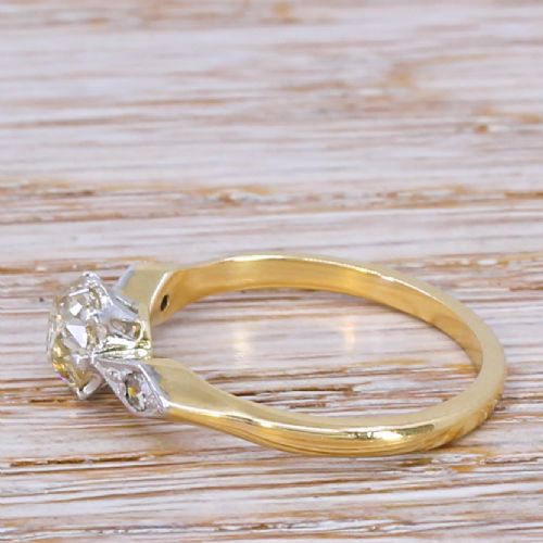 fig 2. Art Deco 0.85 Carat Old Diamond Engagement Ring, circa 1915
