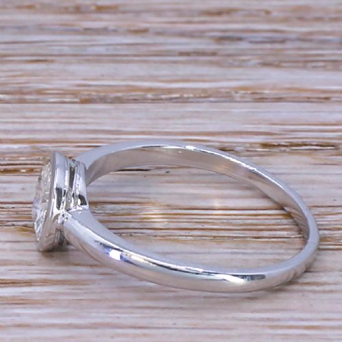 fig 2. Art Deco 1.30 Carat Old Cut Diamond Engagement Ring, circa 1935