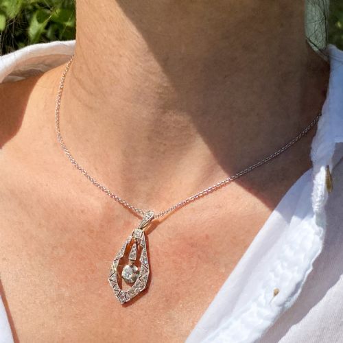 fig 1. Edwardian 0.93 Carat Old Cut Diamond Pendant, circa 1910