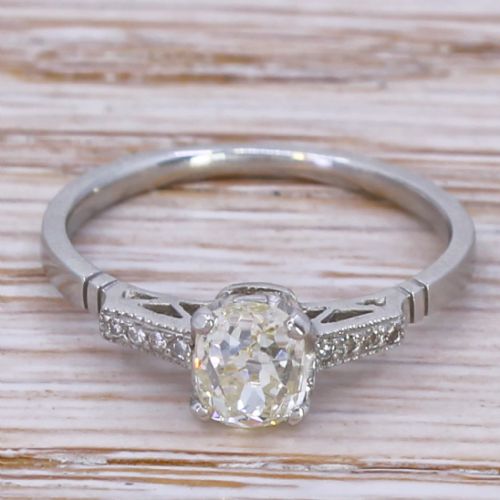 fig 1. Art Deco 0.85 Carat Old Cut Diamond Engagement Ring, circa 1925