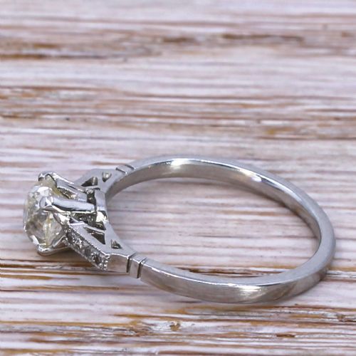 fig 2. Art Deco 0.85 Carat Old Cut Diamond Engagement Ring, circa 1925