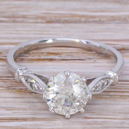 fig 1. Art Deco 0.98 Carat Old Cut Diamond Engagement Ring, circa 1935