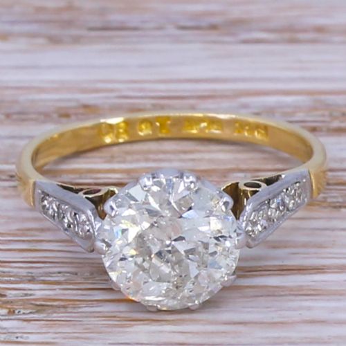 fig 1. Art Deco 1.77 Carat Old Cut Diamond Engagement Ring, circa 1940