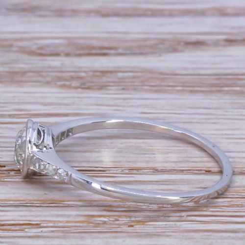 fig 2. Art Deco 0.90 Carat Old Cut Diamond Engagement Ring, circa 1940