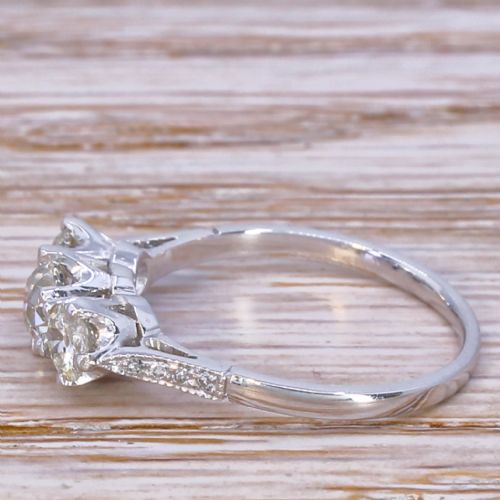 fig 2. Art Deco 1.08 Carat Old Cut Diamond Trilogy Ring, circa 1935