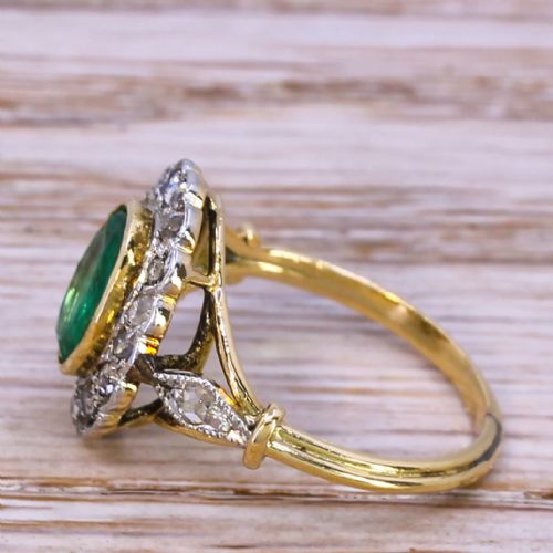 fig 2. Art Deco 1.00 Carat Emerald & Rose Cut Diamond Cluster Ring, circa 1940