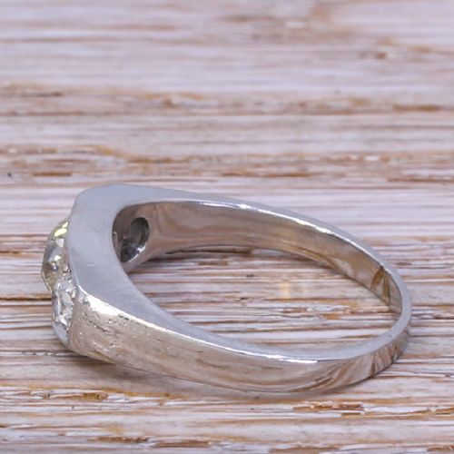 fig 2. Art Deco 0.95 Carat Old Cut Diamond Trilogy Ring, circa 1925