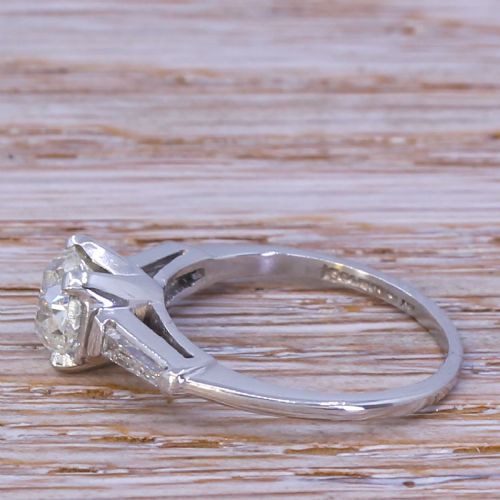 fig 2. Art Deco 1.25 Carat Old Cut Diamond Engagement Ring, circa 1925